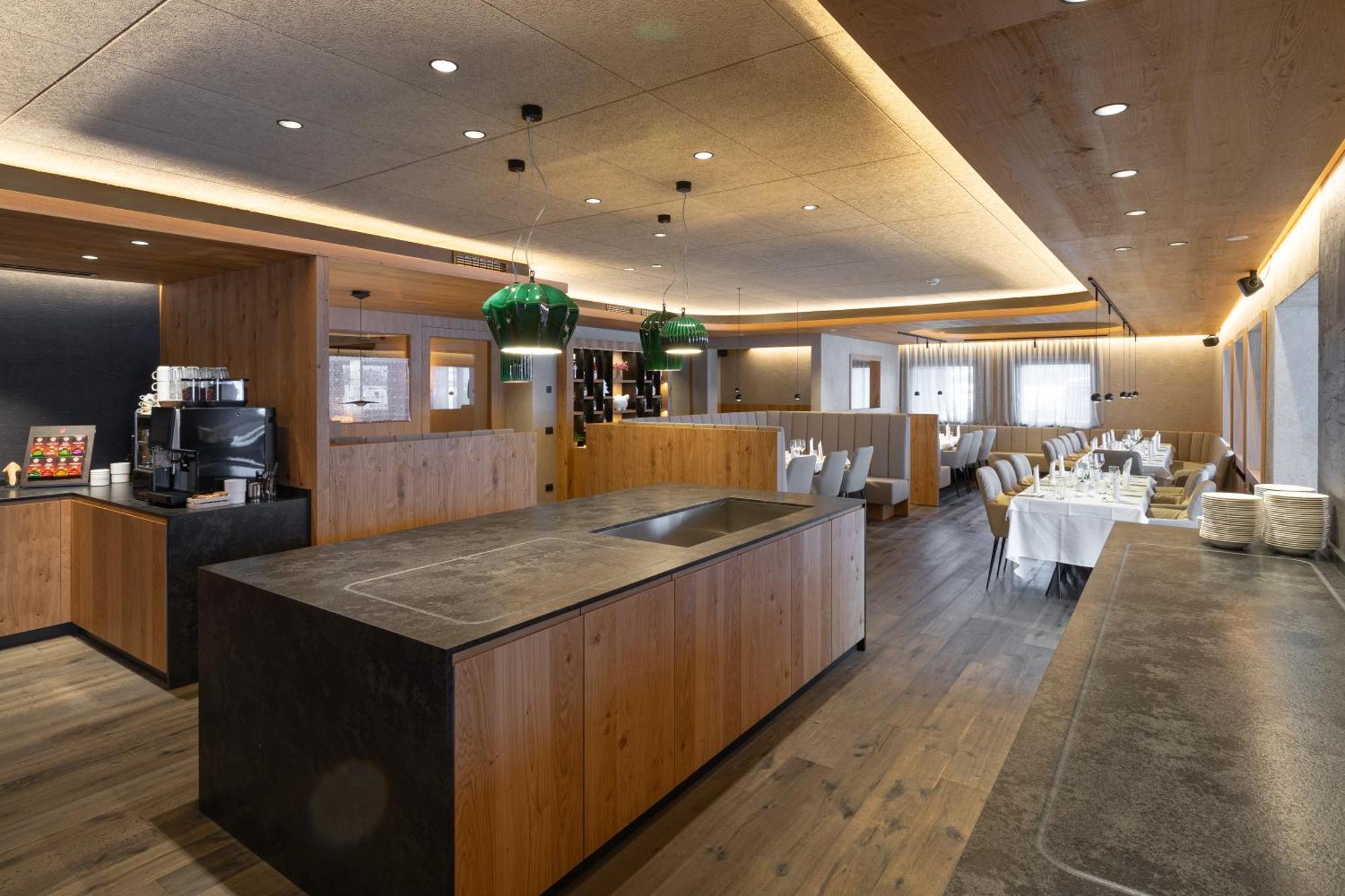 Hotel Krondlhof Brunico Luaran gambar