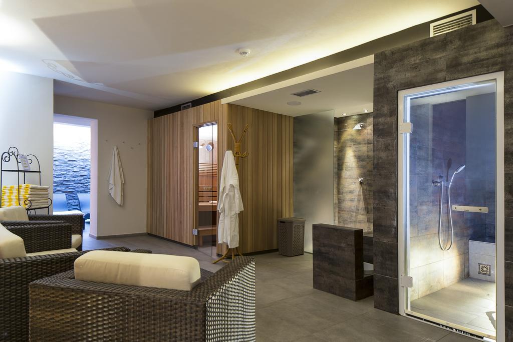 Hotel Krondlhof Brunico Luaran gambar